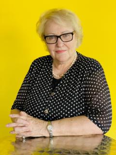 Julia Onken wird 80 Jahre alt